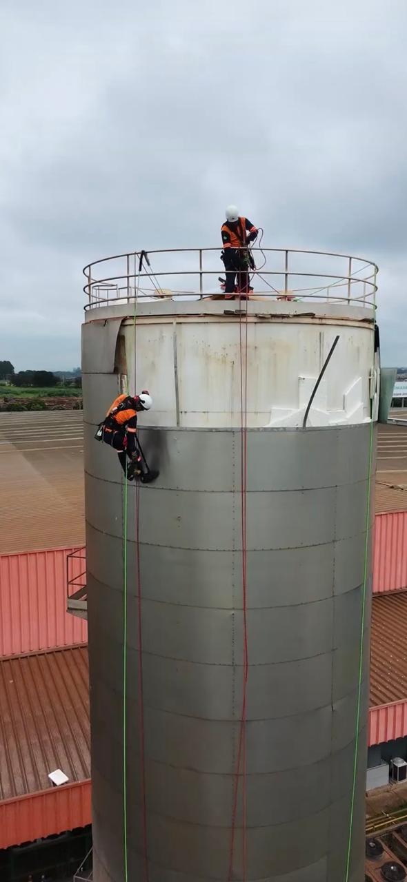 Reparação estrutural de caixa d´agua